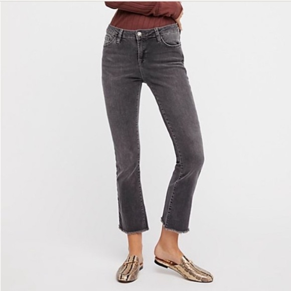 Free People‎ Grey Straight Leg Cropped Jeans